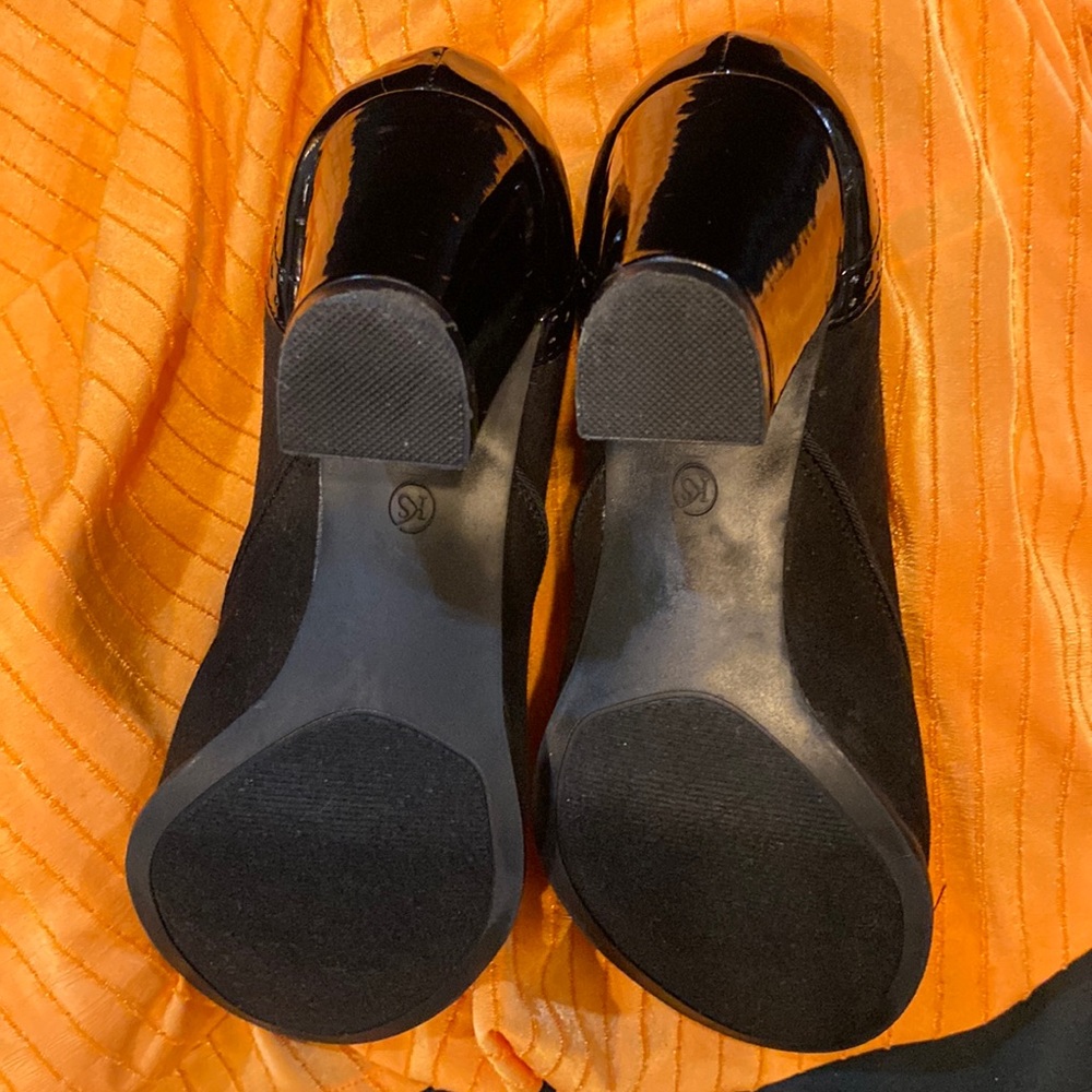Karen Scott Black 8M Stylish ankle boots - Picture 3 of 4